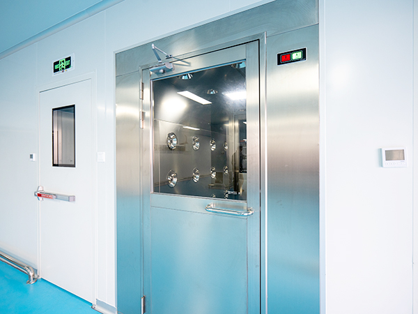 全自動(dòng)移門風(fēng)淋室